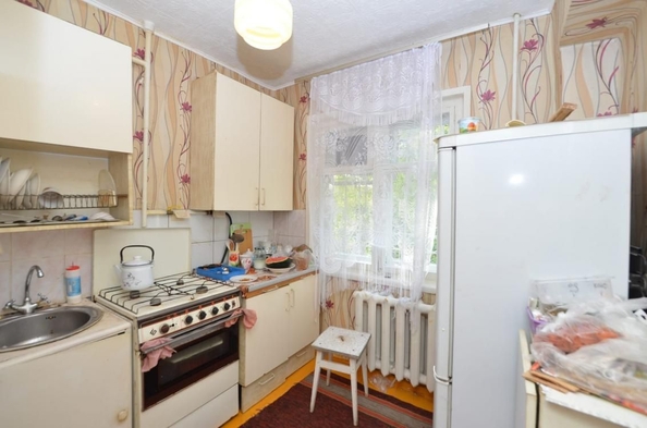 
   Продам 3-комнатную, 55.4 м², 22 Апреля ул, 18А

. Фото 2.