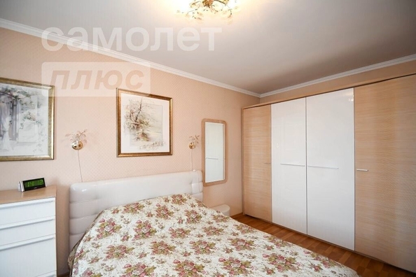 
   Продам дом, 197.2 м², Омск

. Фото 3.