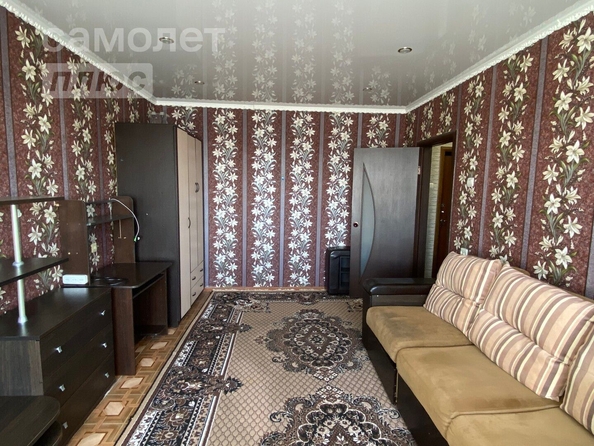 
   Продам 2-комнатную, 50 м², Торговая ул, 10Д

. Фото 1.