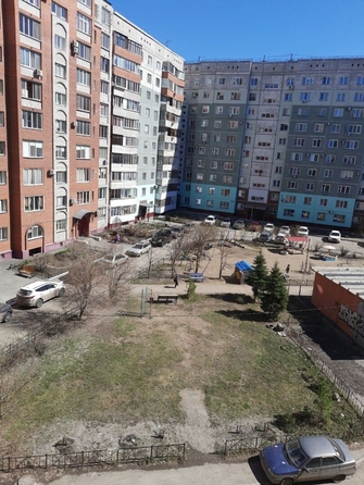 
   Продам 3-комнатную, 64.5 м², Волховстроя ул, 20

. Фото 9.