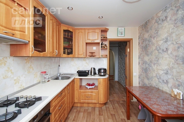 
   Продам 3-комнатную, 70.6 м², 22 Апреля ул, 5

. Фото 8.