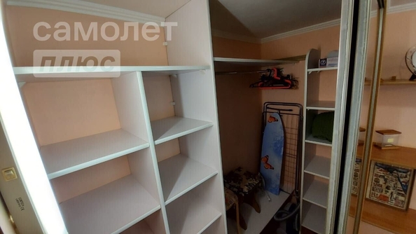 
   Продам 1-комнатную, 28.3 м², Иртышская Набережная ул, 42

. Фото 2.