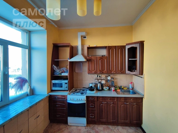 
   Продам 1-комнатную, 38 м², Пушкина ул, 76

. Фото 10.