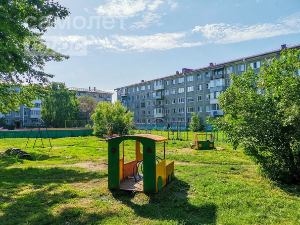 
   Продам 2-комнатную, 45 м², Труда ул, 35

. Фото 1.