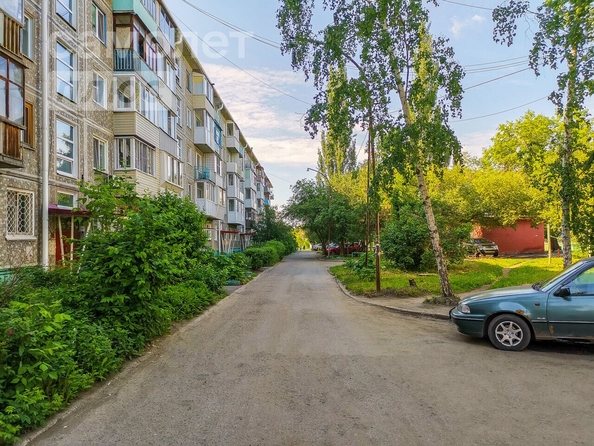 
   Продам 2-комнатную, 45 м², Труда ул, 35

. Фото 2.