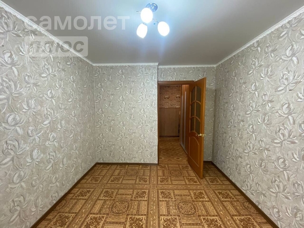 
   Продам 2-комнатную, 52.2 м², Королева пр-кт, 10В

. Фото 3.