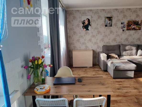 
   Продам 3-комнатную, 61.7 м², Иртышская Набережная ул, 15А

. Фото 3.