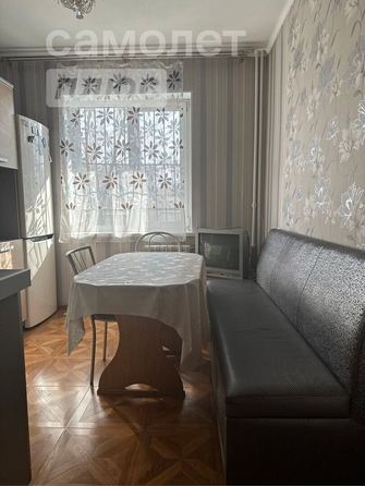 
   Продам 2-комнатную, 63.5 м², Нахимова проезд, 9

. Фото 1.