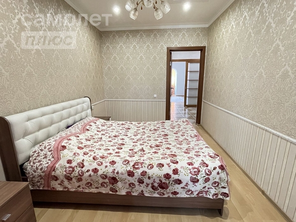 
   Продам 3-комнатную, 70 м², Конева ул, 14/1

. Фото 2.