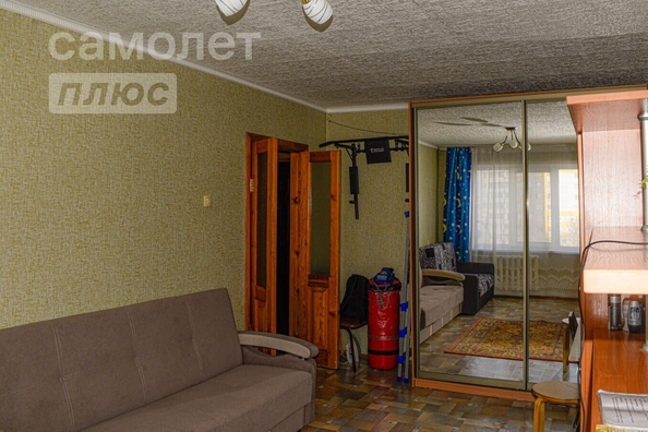 
   Продам 1-комнатную, 30 м², Взлетная ул, 7

. Фото 2.