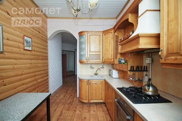 
   Продам 3-комнатную, 110 м², Богдана Хмельницкого ул, 160

. Фото 4.