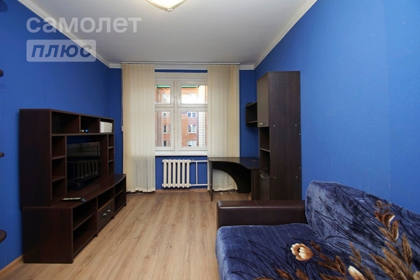 
   Продам 3-комнатную, 98.3 м², Орловского ул, 3

. Фото 4.