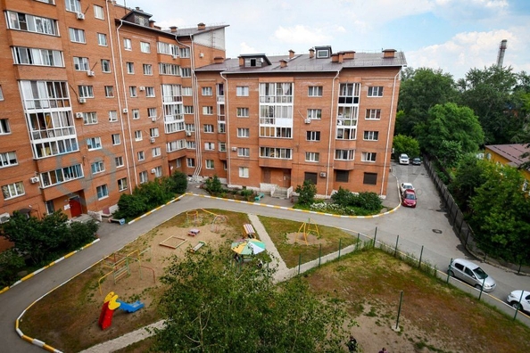 
   Продам 1-комнатную, 38.4 м², Герцена ул, 270

. Фото 3.