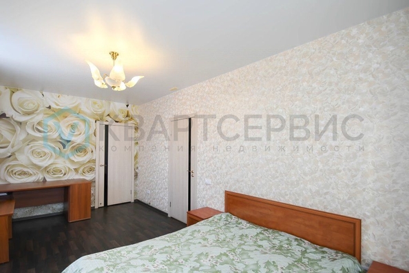 
   Продам дом, 300 м², Омск

. Фото 1.