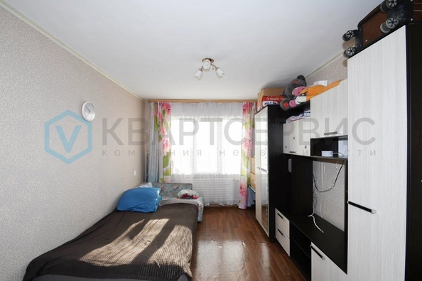 
   Продам 1-комнатную, 29.7 м², Молодова ул, 8

. Фото 6.