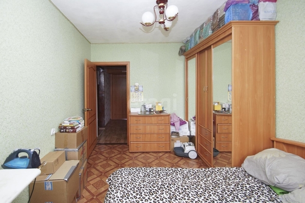 
   Продам 3-комнатную, 63 м², Кирова ул, 5

. Фото 3.