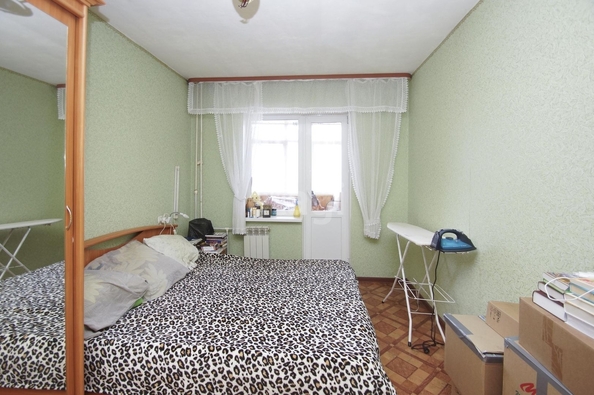 
   Продам 3-комнатную, 63 м², Кирова ул, 5

. Фото 4.