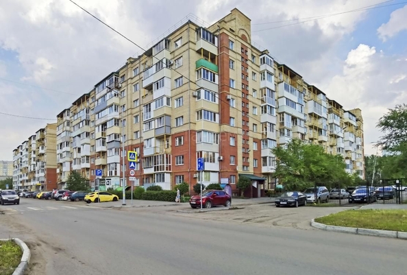 
   Продам 1-комнатную, 28.4 м², Перелета ул, 20

. Фото 9.