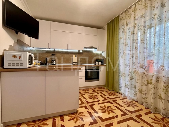 
   Продам 3-комнатную, 80.8 м², Дмитриева ул, 3/2

. Фото 7.