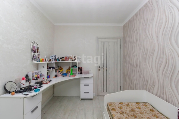 
   Продам 3-комнатную, 61 м², Лисицкого ул, 9Б

. Фото 2.