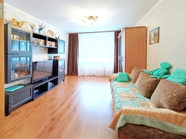 
   Продам 3-комнатную, 63.6 м², Чередовая 10-я ул, 17/1

. Фото 3.