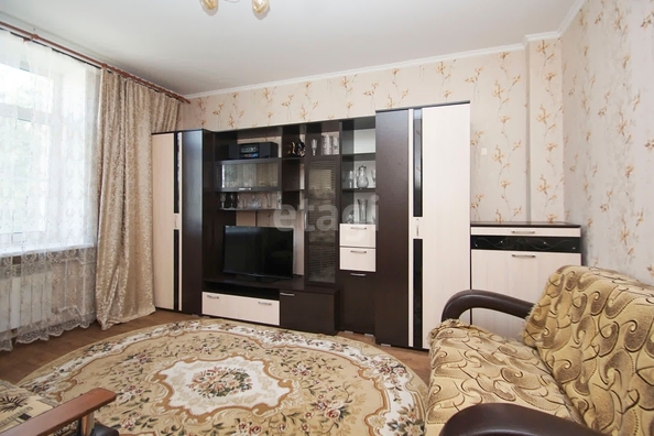 
   Продам 2-комнатную, 47.6 м², Масленникова ул, 177

. Фото 9.