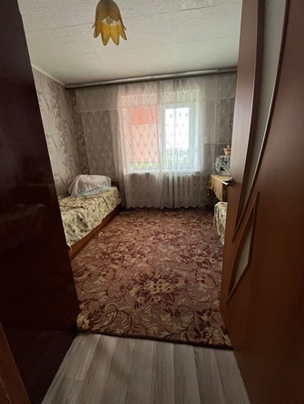 
   Продам 2-комнатную, 50 м², 

. Фото 2.