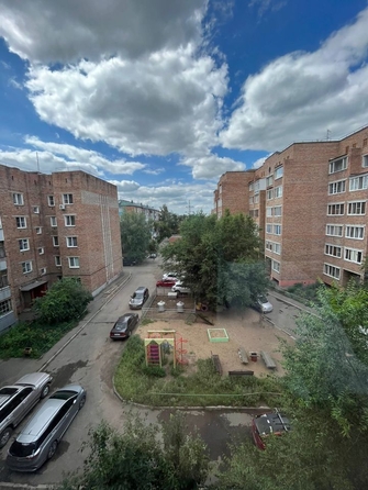 
   Продам 2-комнатную, 50 м², 

. Фото 5.