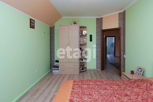 
   Продам дом, 191 м², Новоомский

. Фото 3.