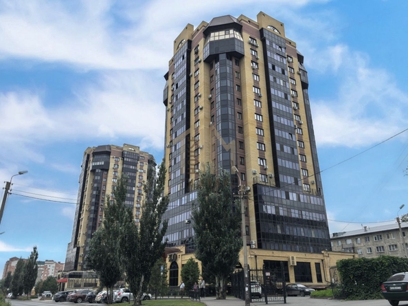 
   Продам 2-комнатную, 74 м², Ленинская 9-я ул, 5

. Фото 9.