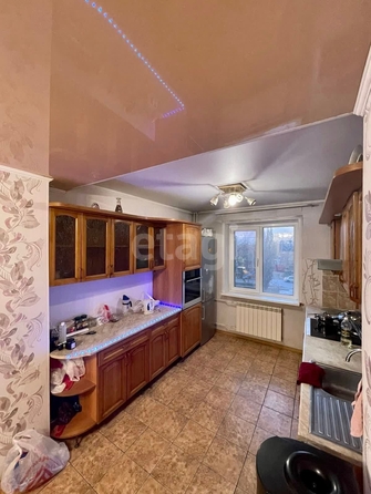 
   Продам 4-комнатную, 110 м², Богдана Хмельницкого ул, 40

. Фото 5.