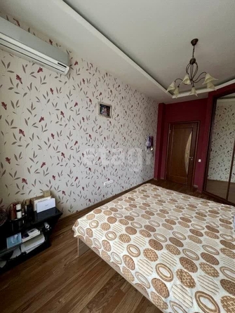 
   Продам 2-комнатную, 60 м², Ленина ул, 33

. Фото 2.