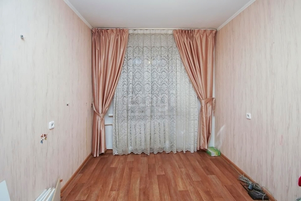 
   Продам 3-комнатную, 56.6 м², Осоавиахимовская ул, 187

. Фото 6.