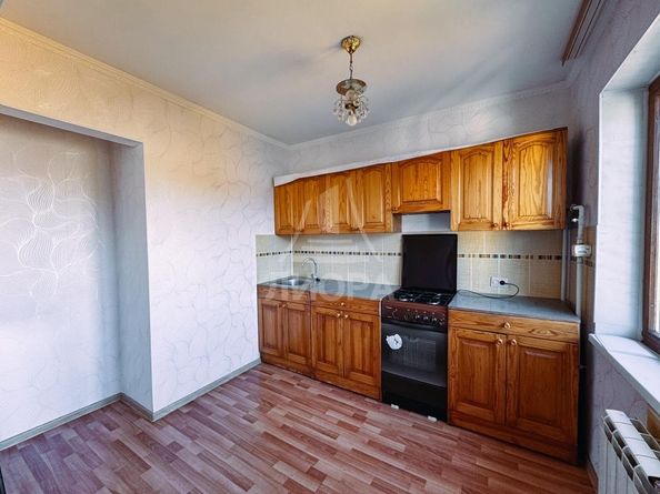 
   Продам 2-комнатную, 45 м², Блюхера ул, 8

. Фото 2.