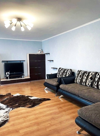 
   Продам 3-комнатную, 106.5 м², 22 Апреля ул, 37/1

. Фото 1.