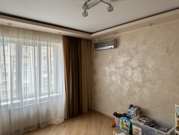 
  Сдам в аренду 2-комнатную квартиру, 60 м², Омск

. Фото 5.