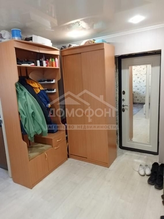 
   Продам 2-комнатную, 50 м², Мира ул (Майский п), 2

. Фото 1.