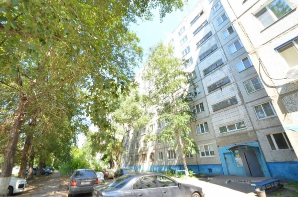 
   Продам 1-комнатную, 29.7 м², Энергетиков (Большие Поля п.) ул, 66А

. Фото 2.