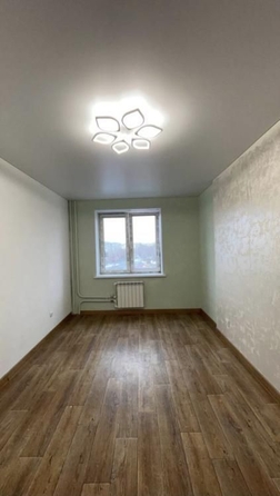 
   Продам 3-комнатную, 61.3 м², Архитекторов б-р, 4

. Фото 2.