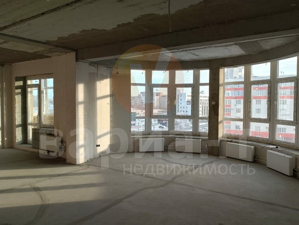 
   Продам 2-комнатную, 106 м², 10 лет Октября ул, 43/1

. Фото 4.