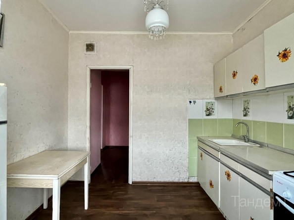 
   Продам 2-комнатную, 52.2 м², 70 лет Октября ул, 10

. Фото 2.