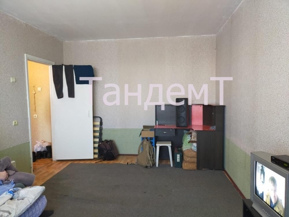 
   Продам 1-комнатную, 37 м², Малиновского ул, 14к1

. Фото 3.