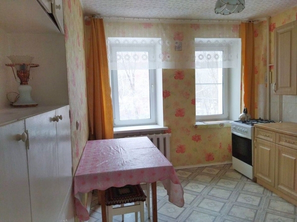 
   Продам 1-комнатную, 48.1 м², Гуртьева ул, 33/1

. Фото 2.