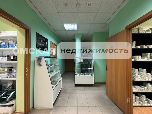 
   Продам помещение свободного назначения, 156 м², Линия 6-я ул, 34

. Фото 2.