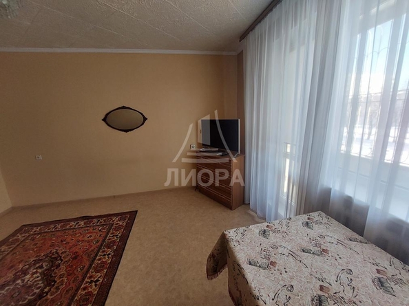 
  Сдам в аренду 1-комнатную квартиру, 40 м², Омск

. Фото 10.