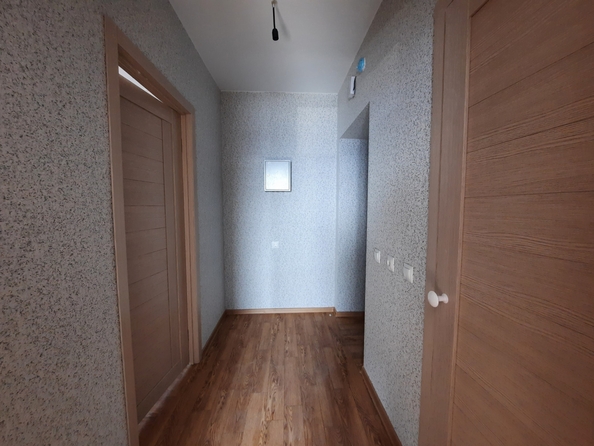 
   Продам 2-комнатную, 40 м², Завертяева ул, 18 к10

. Фото 12.