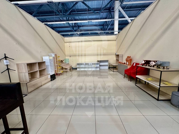 
   Сдам торговое помещение, 1000 м², Комарова пр-кт, 13В

. Фото 27.