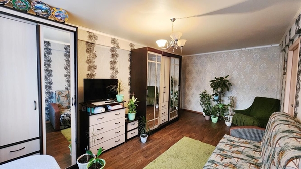 
   Продам 3-комнатную, 48 м², Стрельникова ул, 8

. Фото 8.