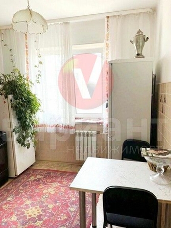 
   Продам 3-комнатную, 63 м², 

. Фото 8.