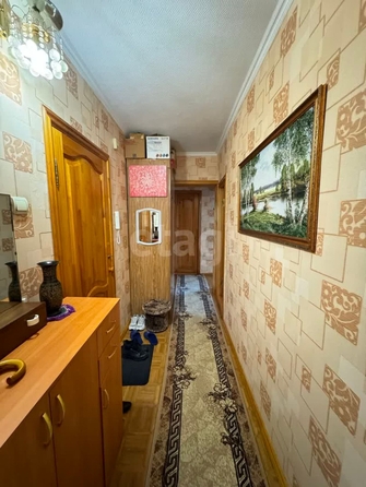 
   Продам 2-комнатную, 52.3 м², Кемеровская ул, 17

. Фото 1.